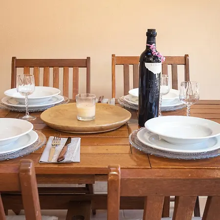 Casa Marta, Delfines, * Corralejo
